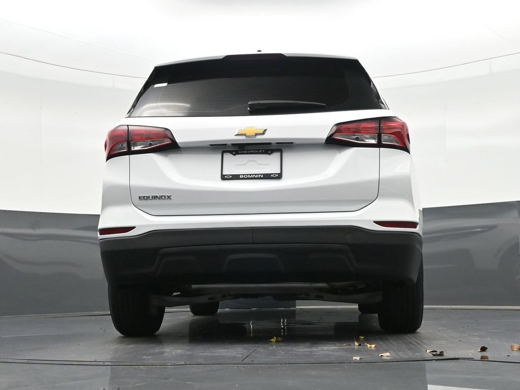 Used 2024 Chevrolet Equinox LS FWD image 28