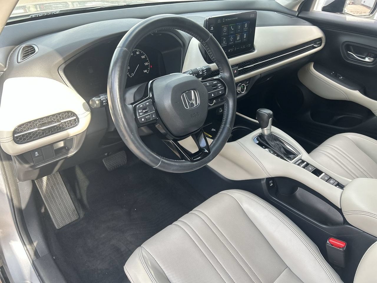Used 2024 Honda HR-V EX-L image 15