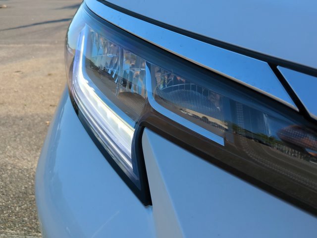 New 2026 Toyota Sienna Limited AWD/4WD image 10