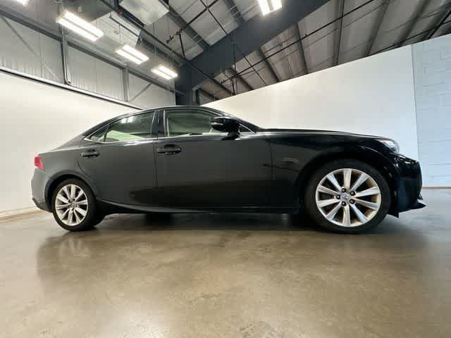 Used 2016 Lexus IS 300 AWD w/ Premium Package image 3