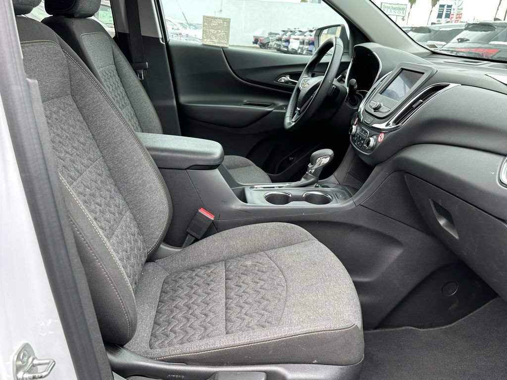 Used 2024 Chevrolet Equinox LT FWD image 17