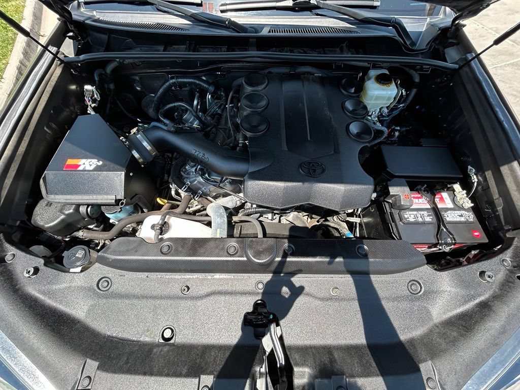 Used 2016 Toyota 4Runner Trail Premium AWD/4WD image 32