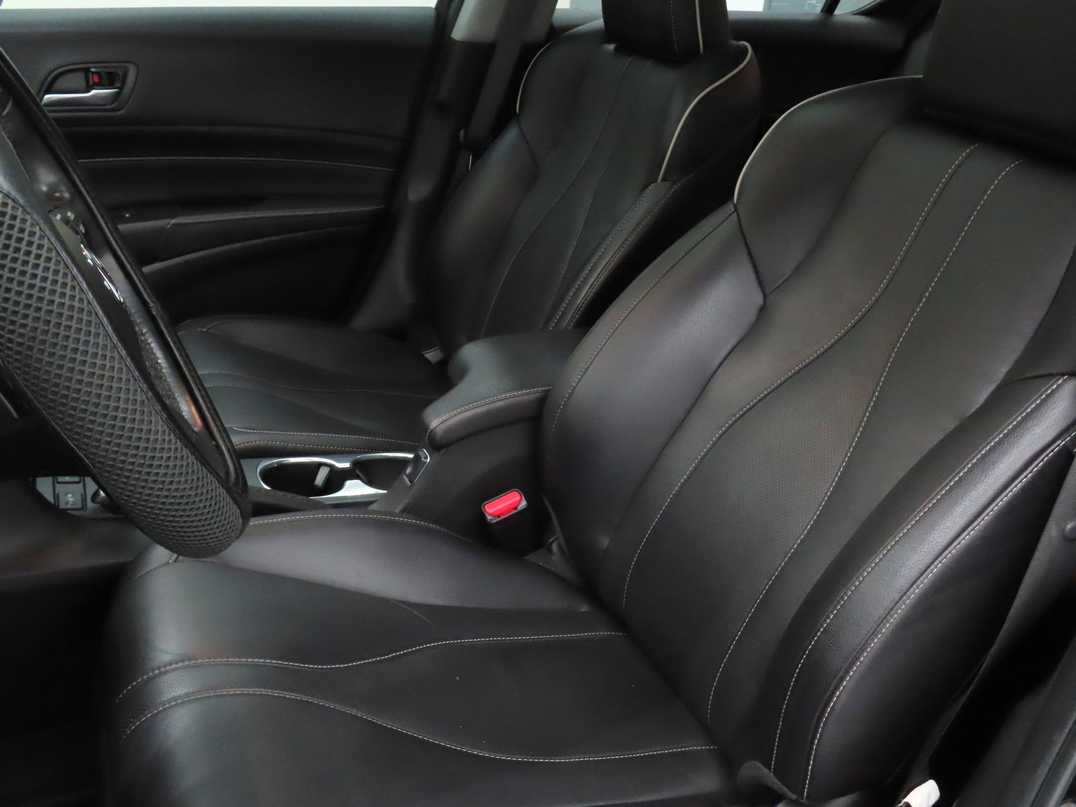 Used 2020 Acura ILX w/ Premium Package image 10