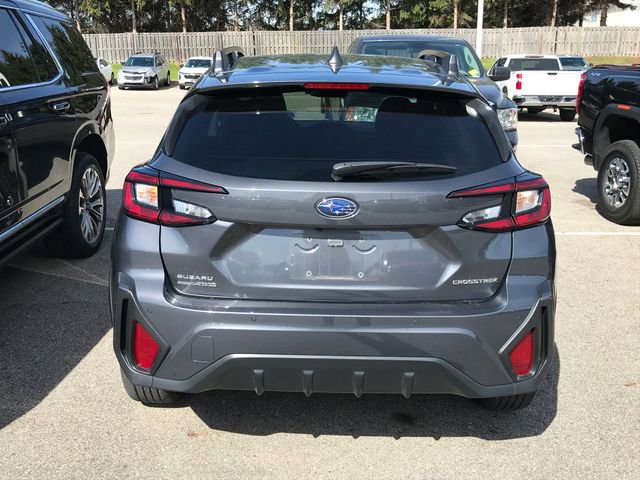 Used 2024 Subaru Crosstrek 2.5i Limited w/ Crosstrek Mirror Package AWD/4WD image 10