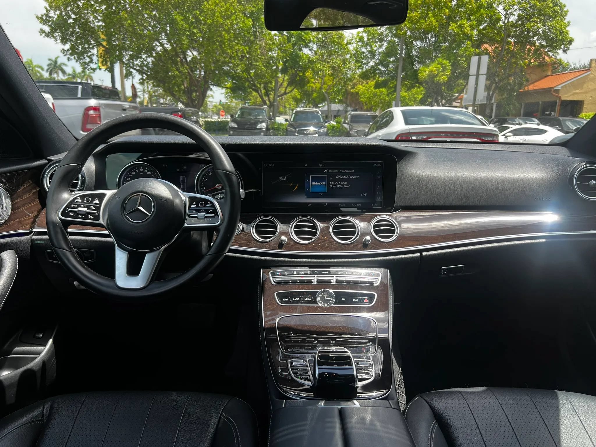 Used 2019 Mercedes-Benz E 450 4MATIC Sedan w/ Premium Package image 16