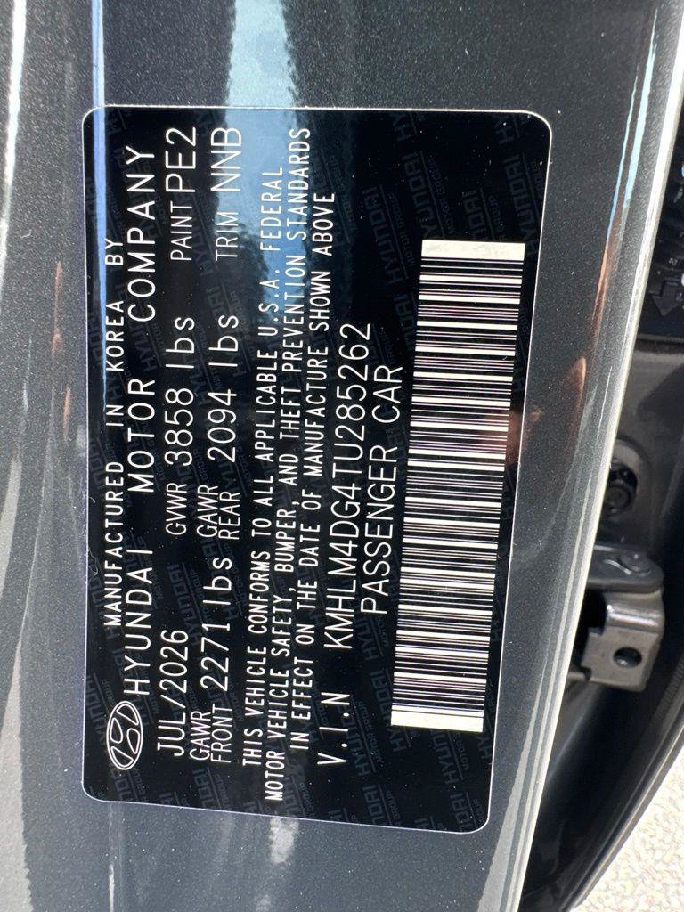 New 2026 Hyundai Elantra SEL Sport FWD image 9