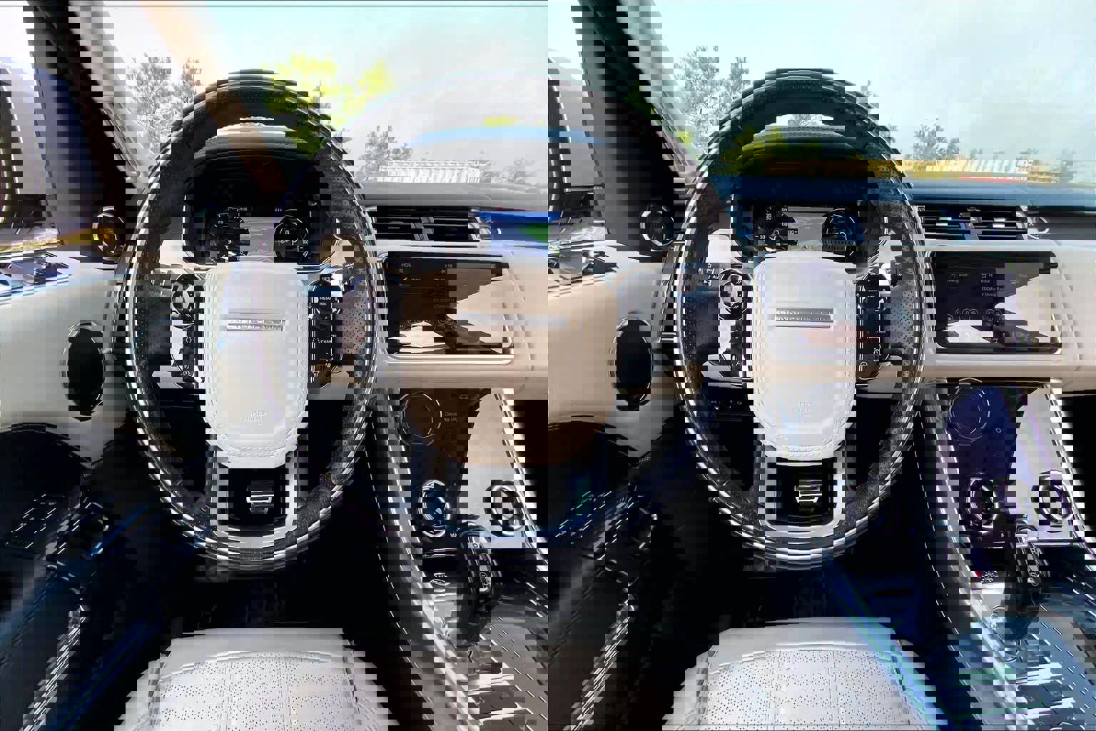 Used 2020 Land Rover Range Rover Sport Autobiography image 6