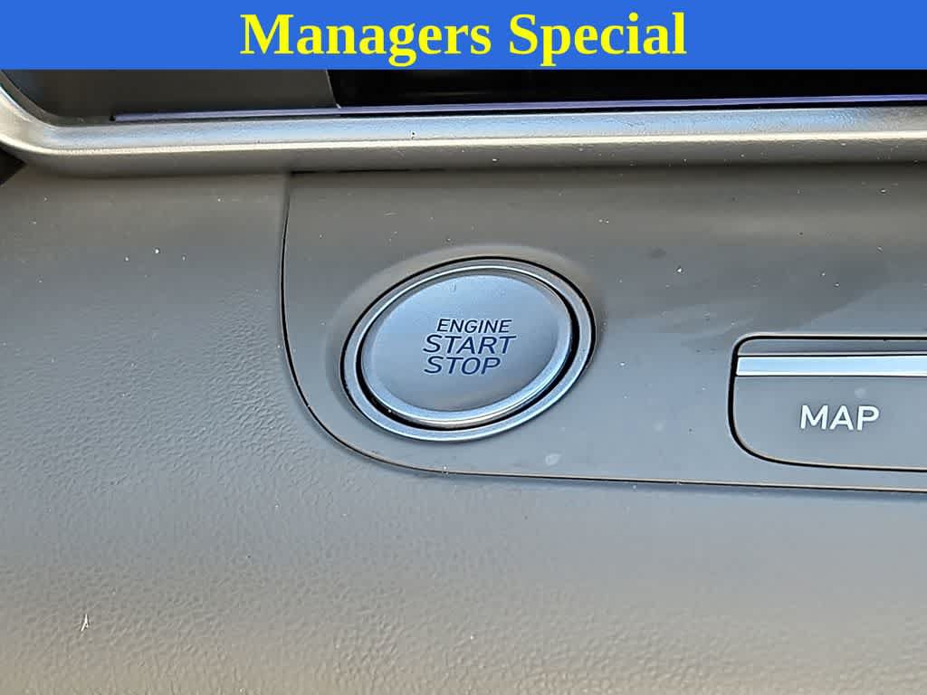 Used 2024 Hyundai Elantra SEL w/ Convenience Package FWD image 23