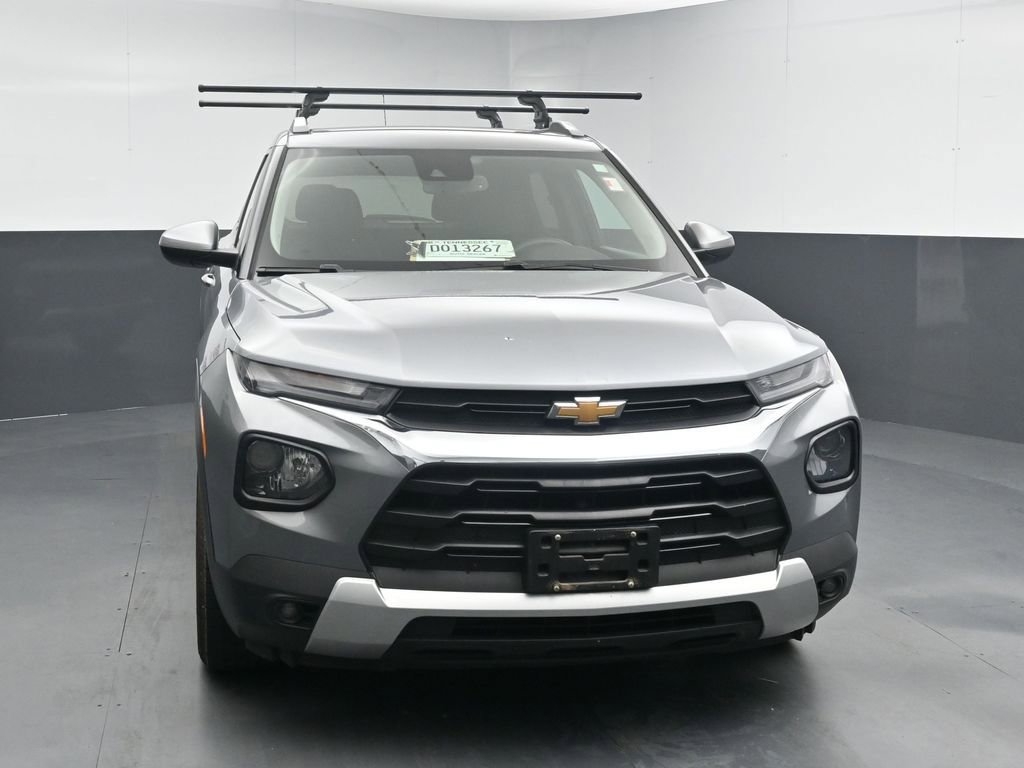Used 2023 Chevrolet TrailBlazer LT w/ Convenience Package FWD image 3