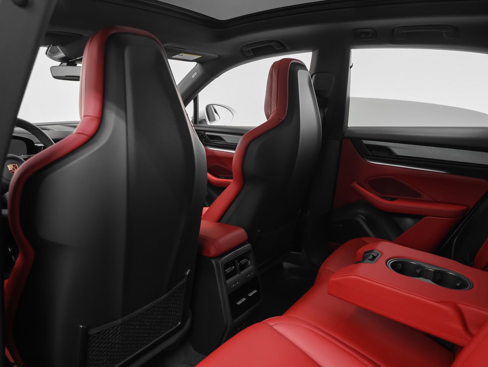 New 2025 Porsche Macan 4S Electric image 51