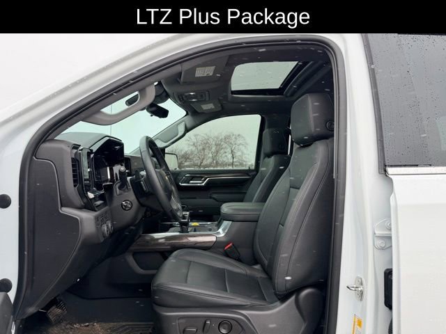 Used 2023 Chevrolet Silverado 1500 LTZ w/ LTZ Premium Package image 8