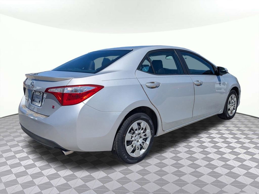 Used 2015 Toyota Corolla S image 3