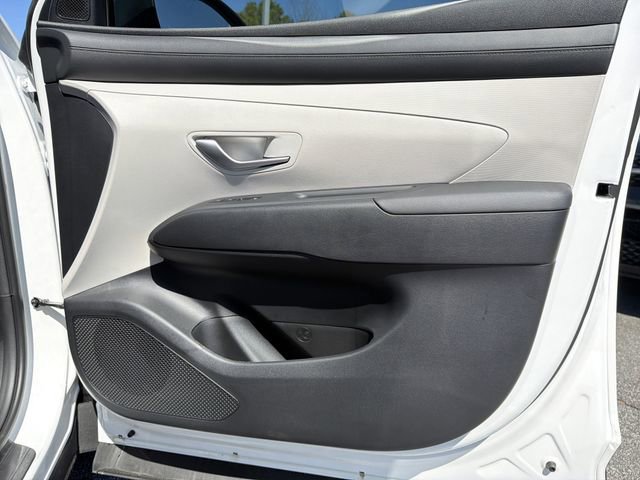 New 2026 Hyundai Tucson SE image 14