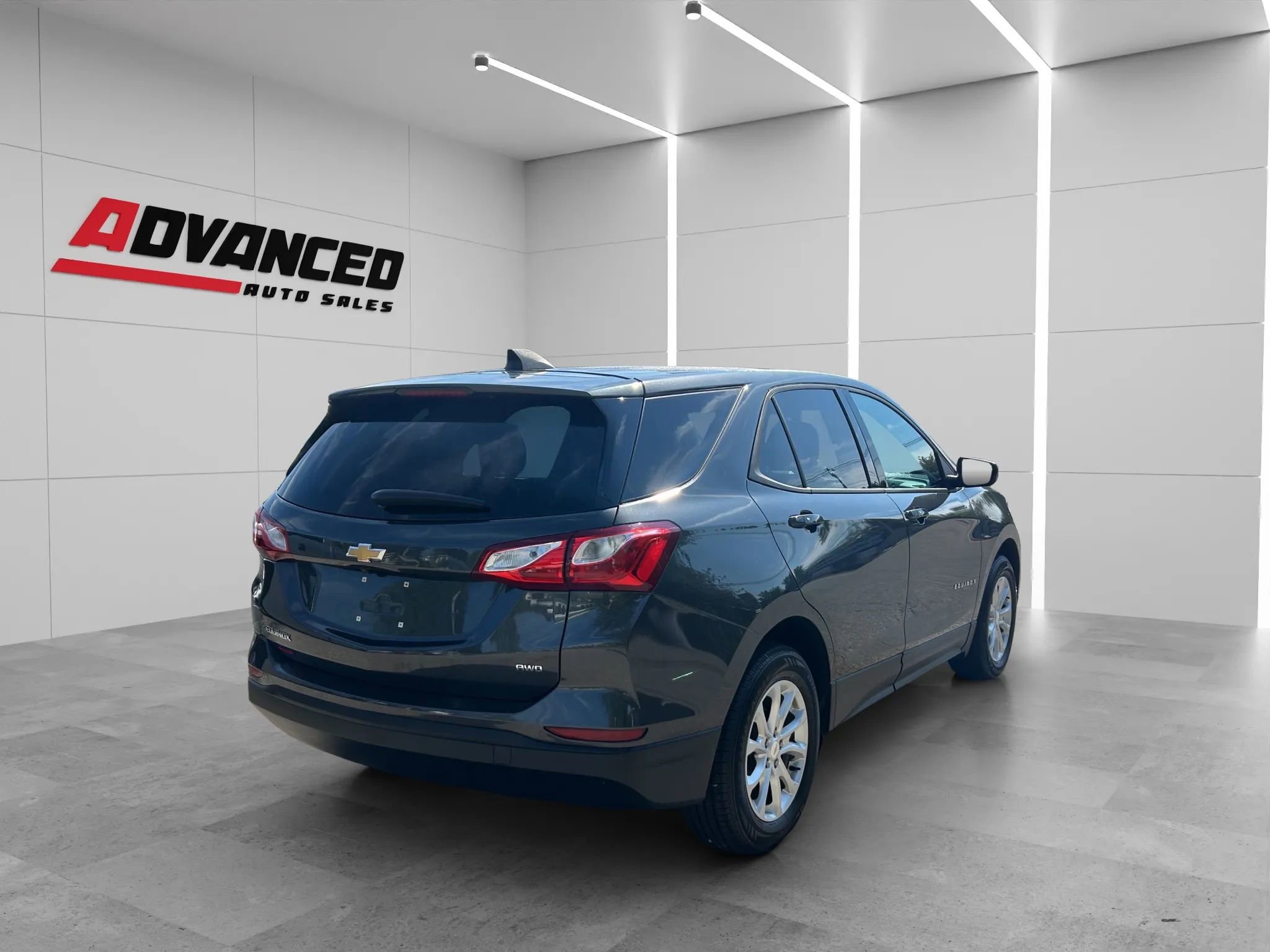 Used 2019 Chevrolet Equinox LS w/ LS Convenience Package image 7