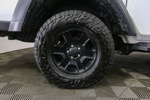 Used 2022 Jeep Gladiator Mojave w/ LED Lighting Group image 14