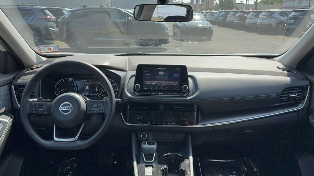 Used 2021 Nissan Rogue SV AWD/4WD image 36
