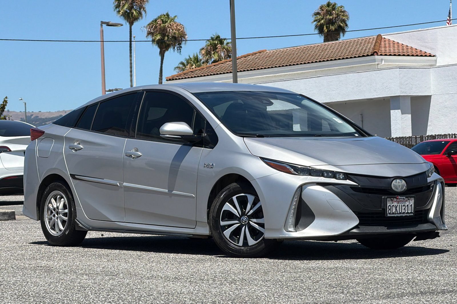 Used 2017 Toyota Prius Prime Plus FWD video 2