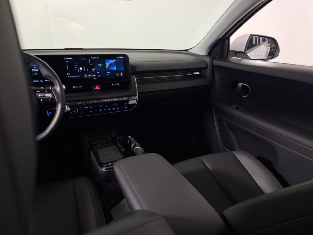 Certified 2026 Hyundai Ioniq 5 SEL RWD image 18