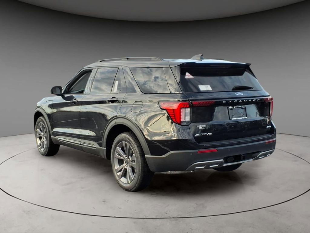 New 2026 Ford Explorer Active image 3