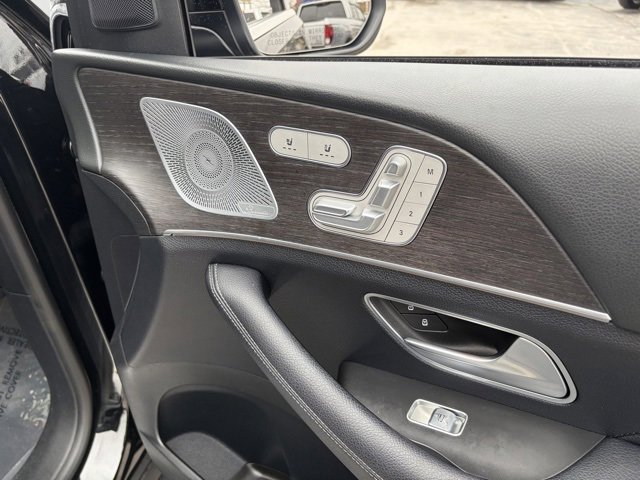 Used 2020 Mercedes-Benz GLS 450 4MATIC image 45