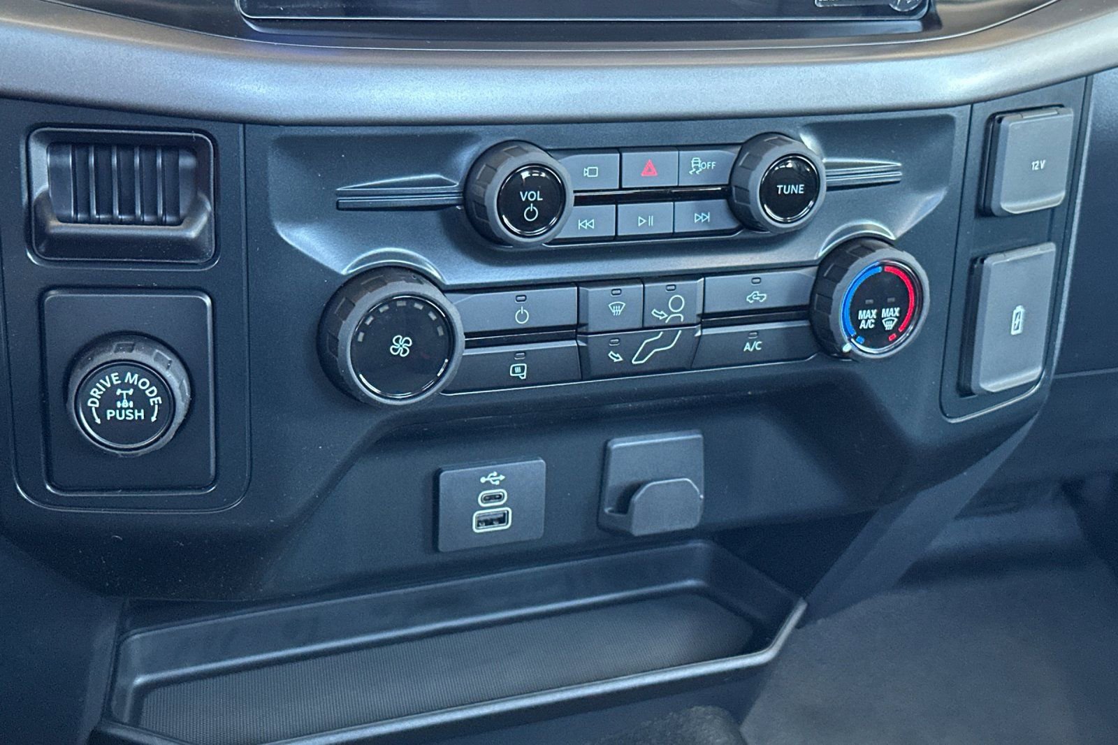 New 2026 Ford F150 XL RWD image 17