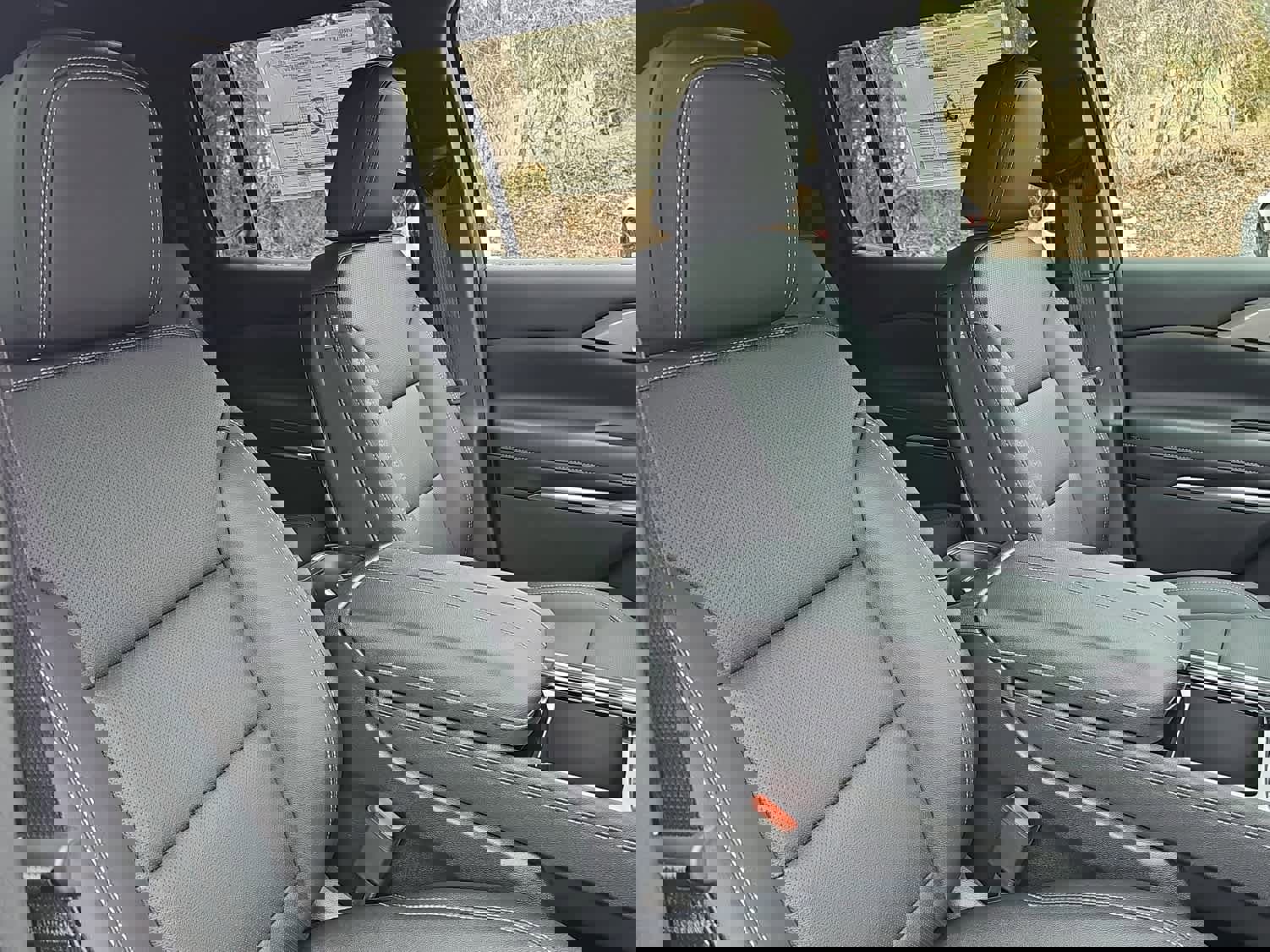 New 2026 Chevrolet Traverse LT w/ Driver Confidence Package image 21