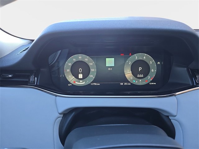 Used 2025 Land Rover Range Rover Evoque S image 19