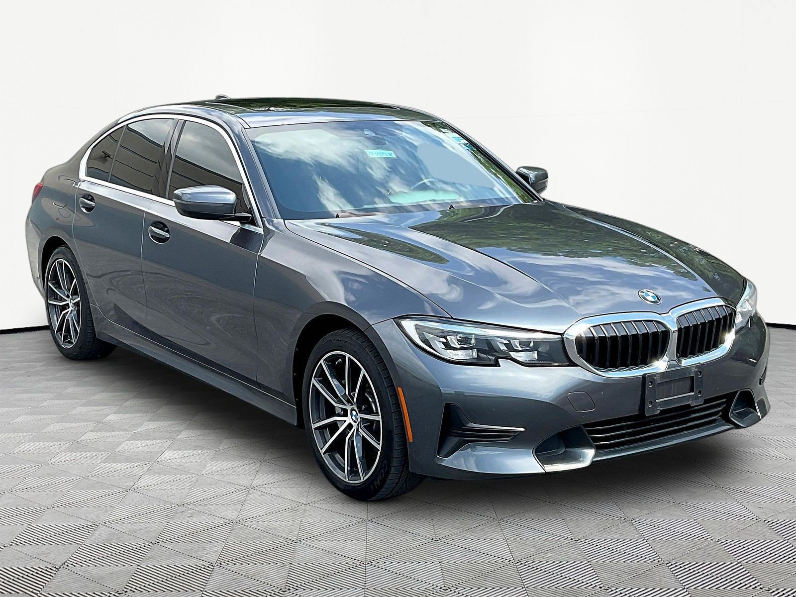 Used 2020 BMW 330i xDrive Sedan AWD/4WD image 3
