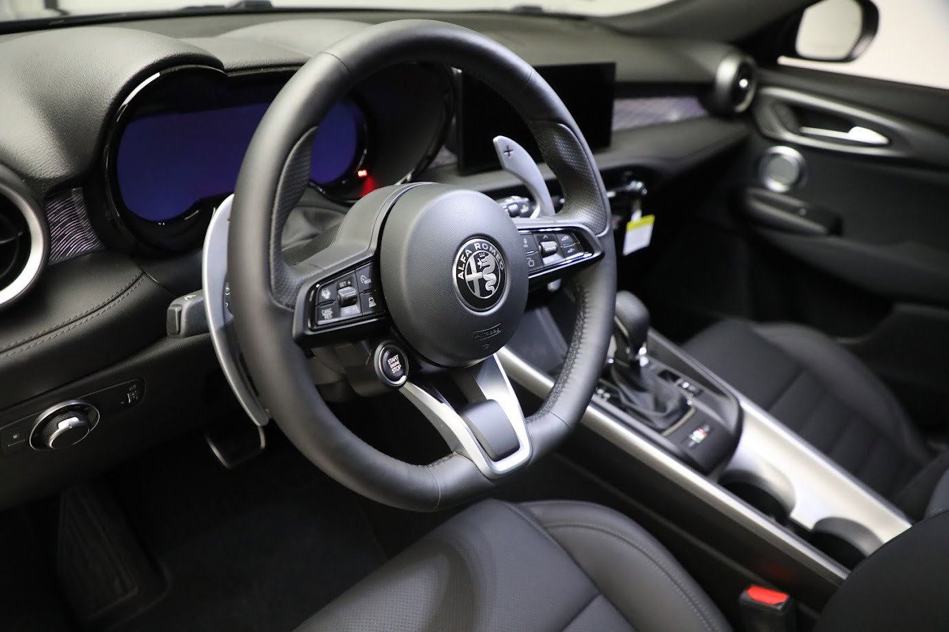 Used 2024 Alfa Romeo Tonale Veloce image 27