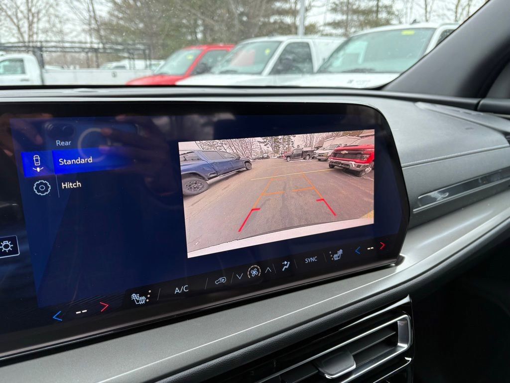 New 2026 Chevrolet Traverse LT w/ LPO, Floor Liner Package image 25