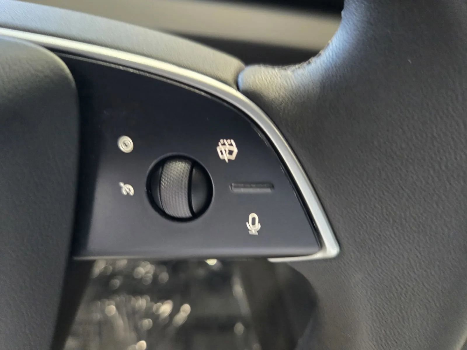 Used 2025 Tesla Model 3 Performance AWD/4WD image 16