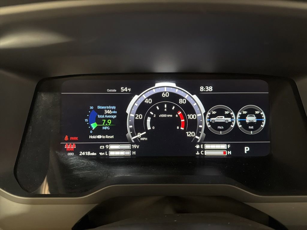 Used 2025 Toyota Tundra Limited AWD/4WD image 23