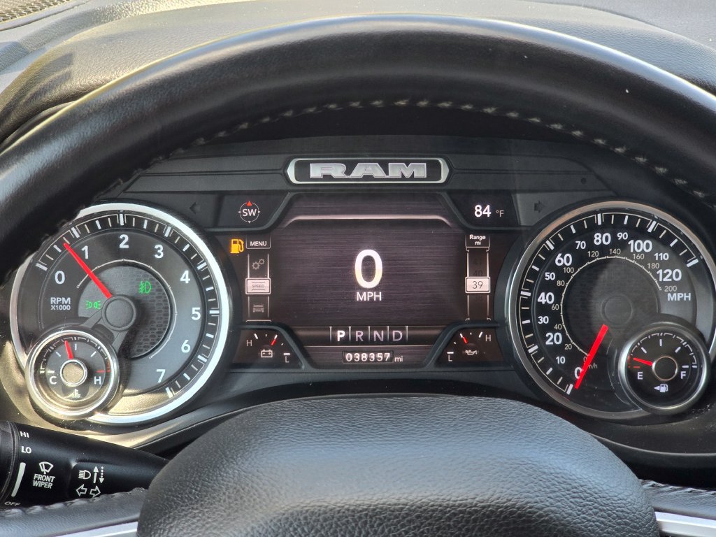 Used 2022 RAM 1500 Big Horn AWD/4WD image 30