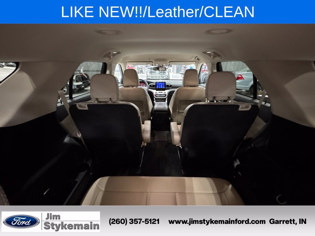 Used 2024 Ford Explorer XLT w/ Equipment Group 202A AWD/4WD image 9