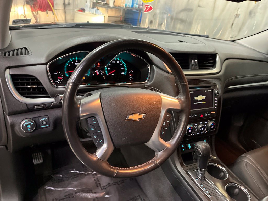 Used 2017 Chevrolet Traverse Premier AWD/4WD image 14