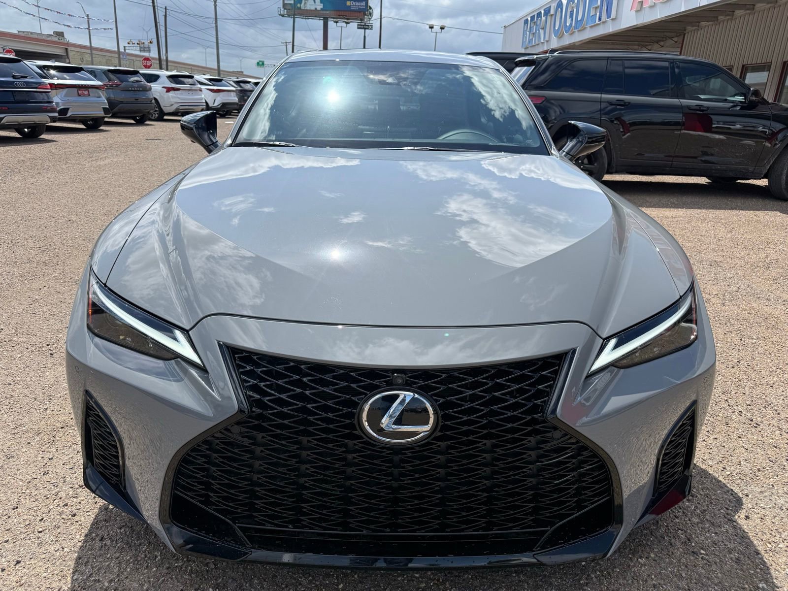 Used 2025 Lexus IS 350 F Sport w/ Navigation Package RWD image 2