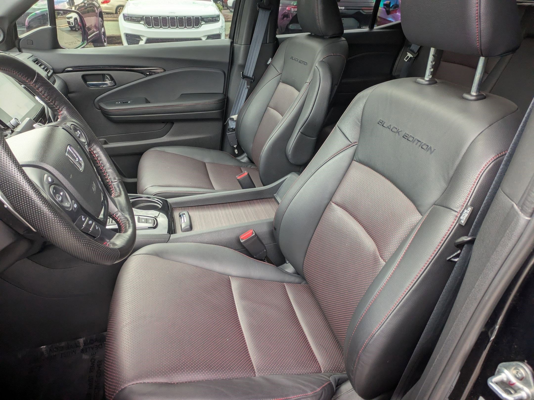 Used 2022 Honda Ridgeline Black Edition image 21