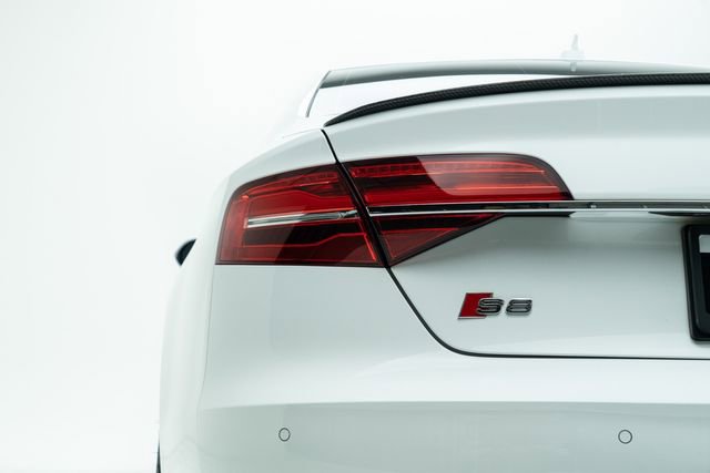 Used 2016 Audi S8 w/ Driver Assistance Package image 17