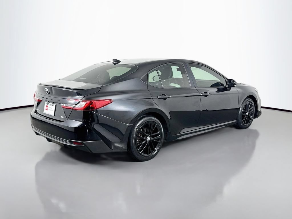 Certified 2025 Toyota Camry SE FWD image 5