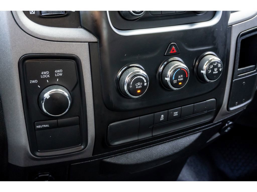Used 2014 RAM 1500 Tradesman w/ Exterior Appearance Group image 21