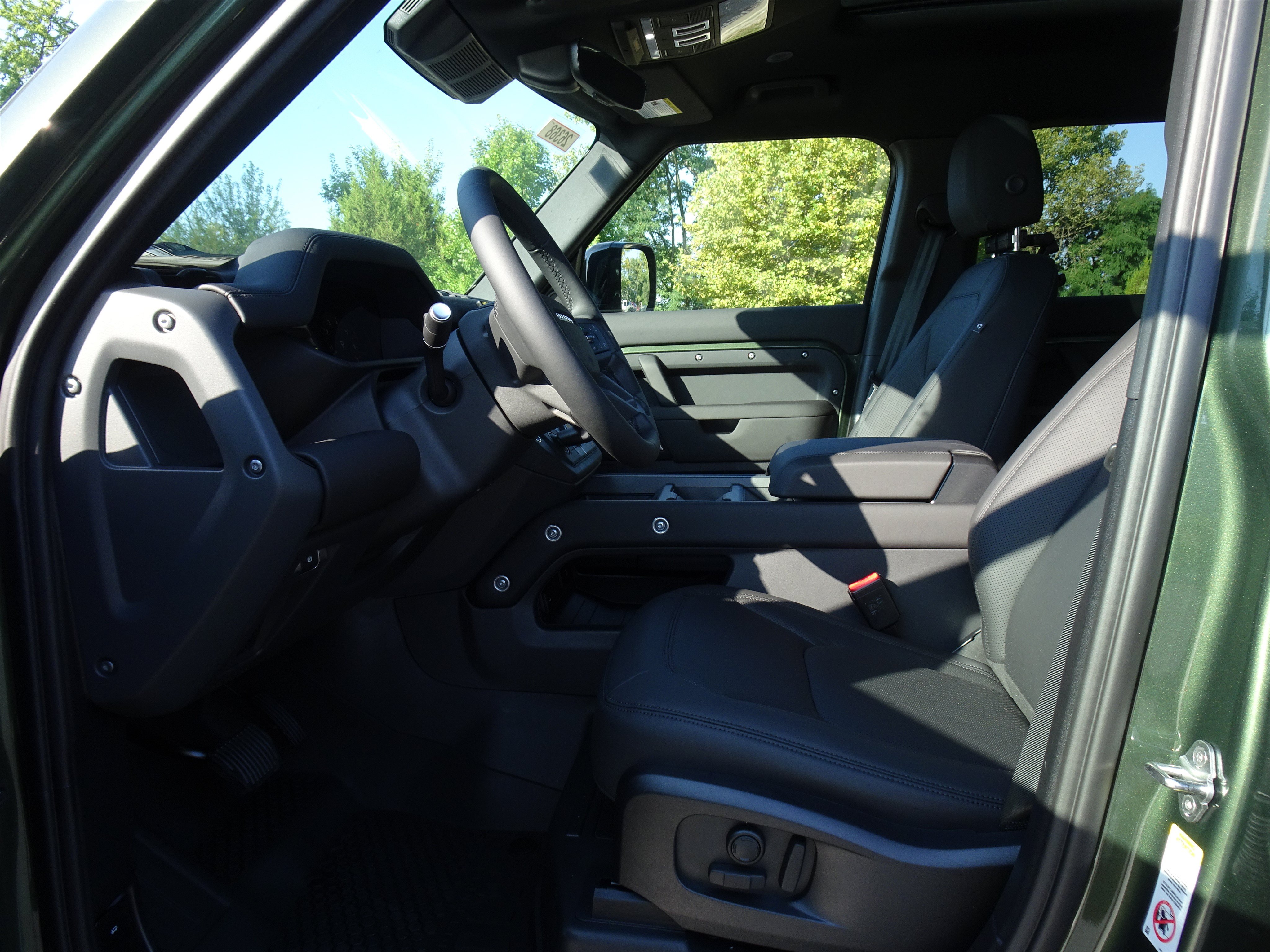 New 2026 Land Rover Defender 110 S AWD/4WD image 2