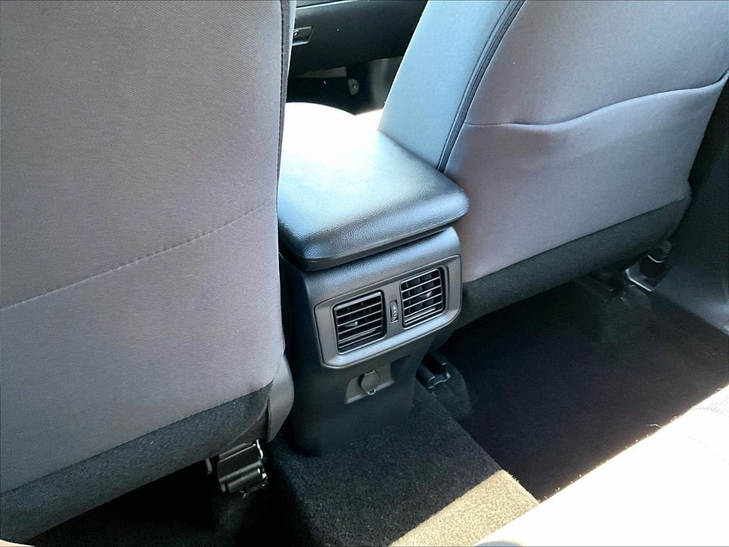 Certified 2024 Toyota RAV4 LE AWD/4WD image 27