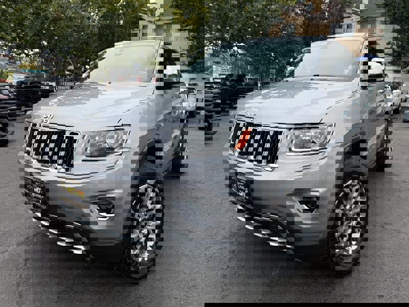 Used 2014 Jeep Grand Cherokee Limited image 1