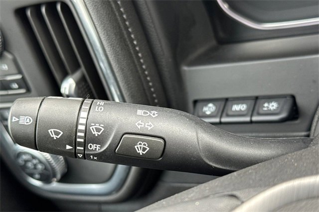 Used 2021 GMC Sierra 2500 Denali w/ Denali Ultimate Package image 38