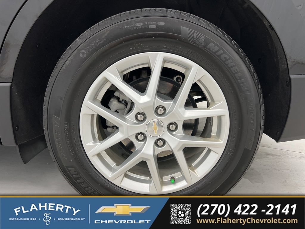 Used 2024 Chevrolet Equinox LT w/ LPO, Floor Liner Package FWD image 19