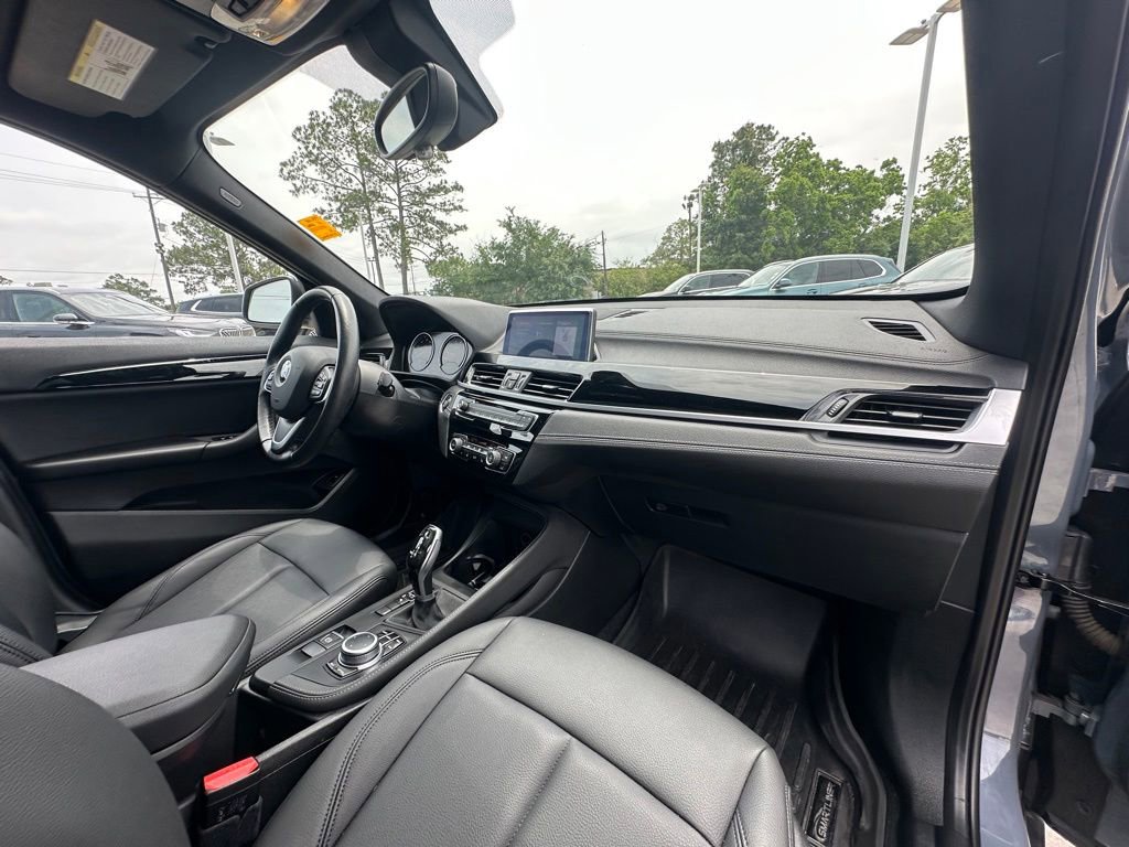Certified 2021 BMW X1 sDrive28i w/ Premium Package FWD image 29