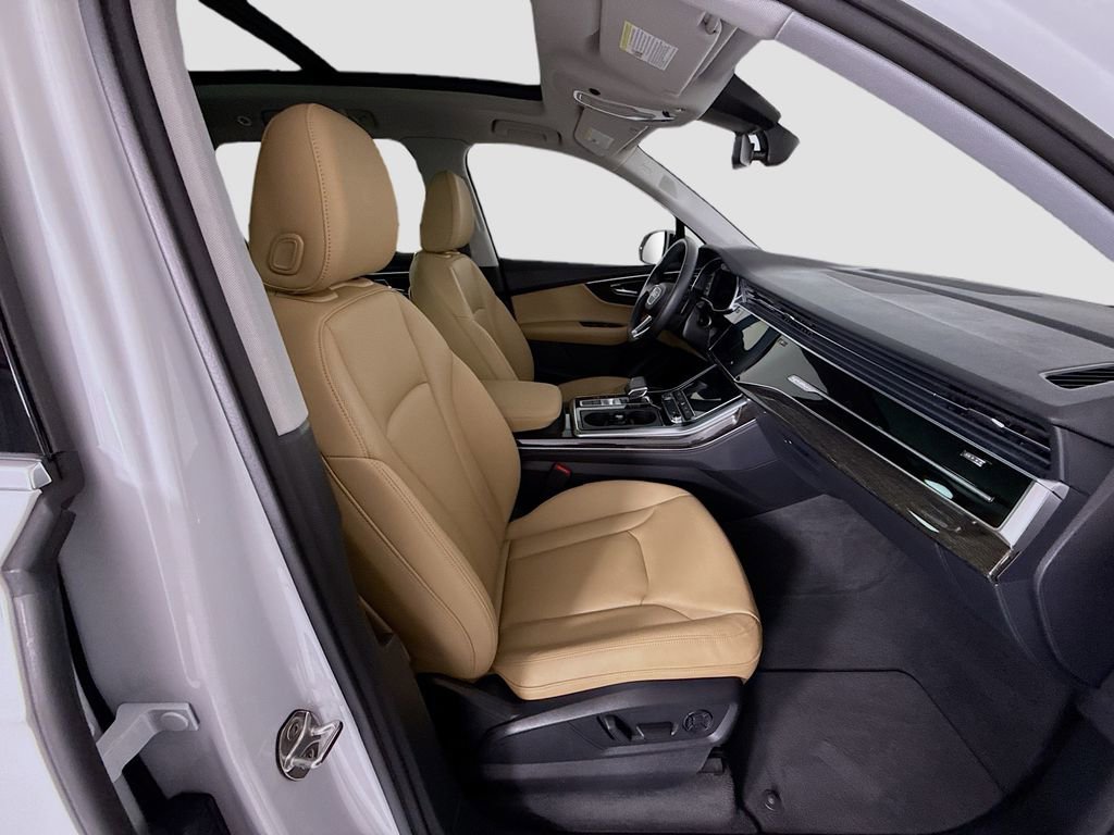 Used 2022 Audi Q7 3.0T Premium Plus image 21