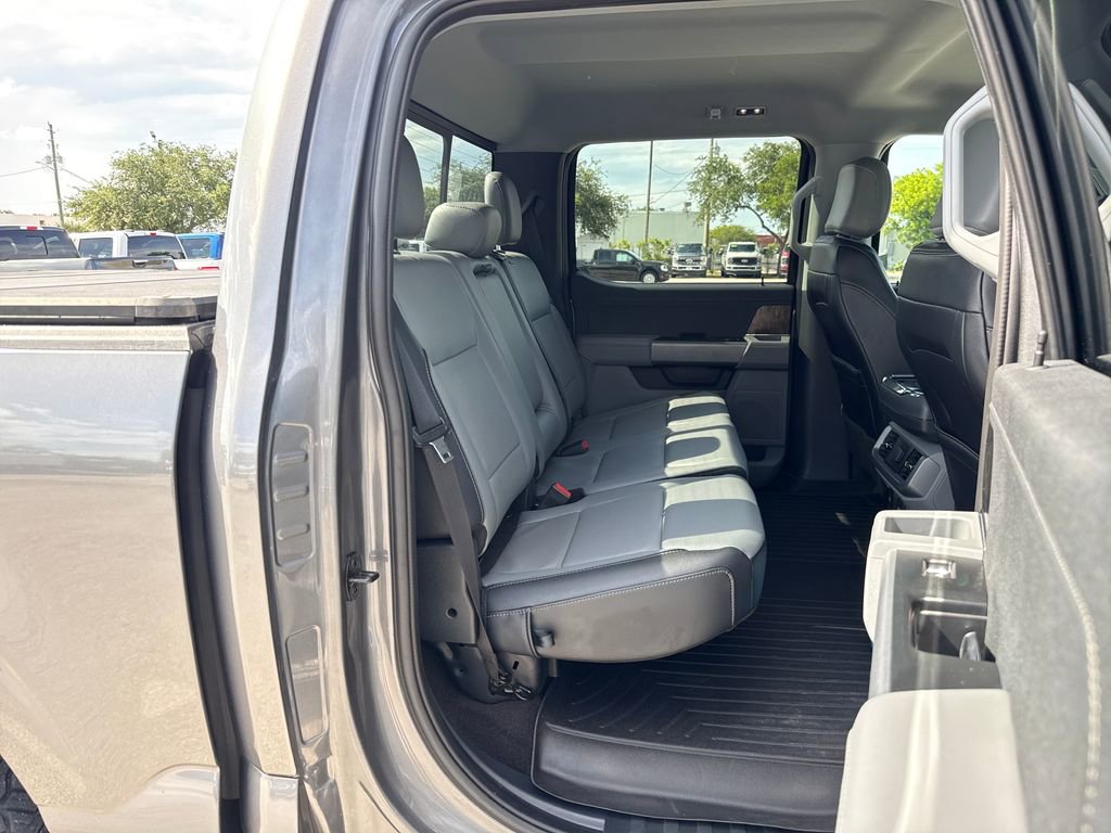 Used 2022 Ford F150 Lariat w/ FX4 Off-Road Package AWD/4WD image 28