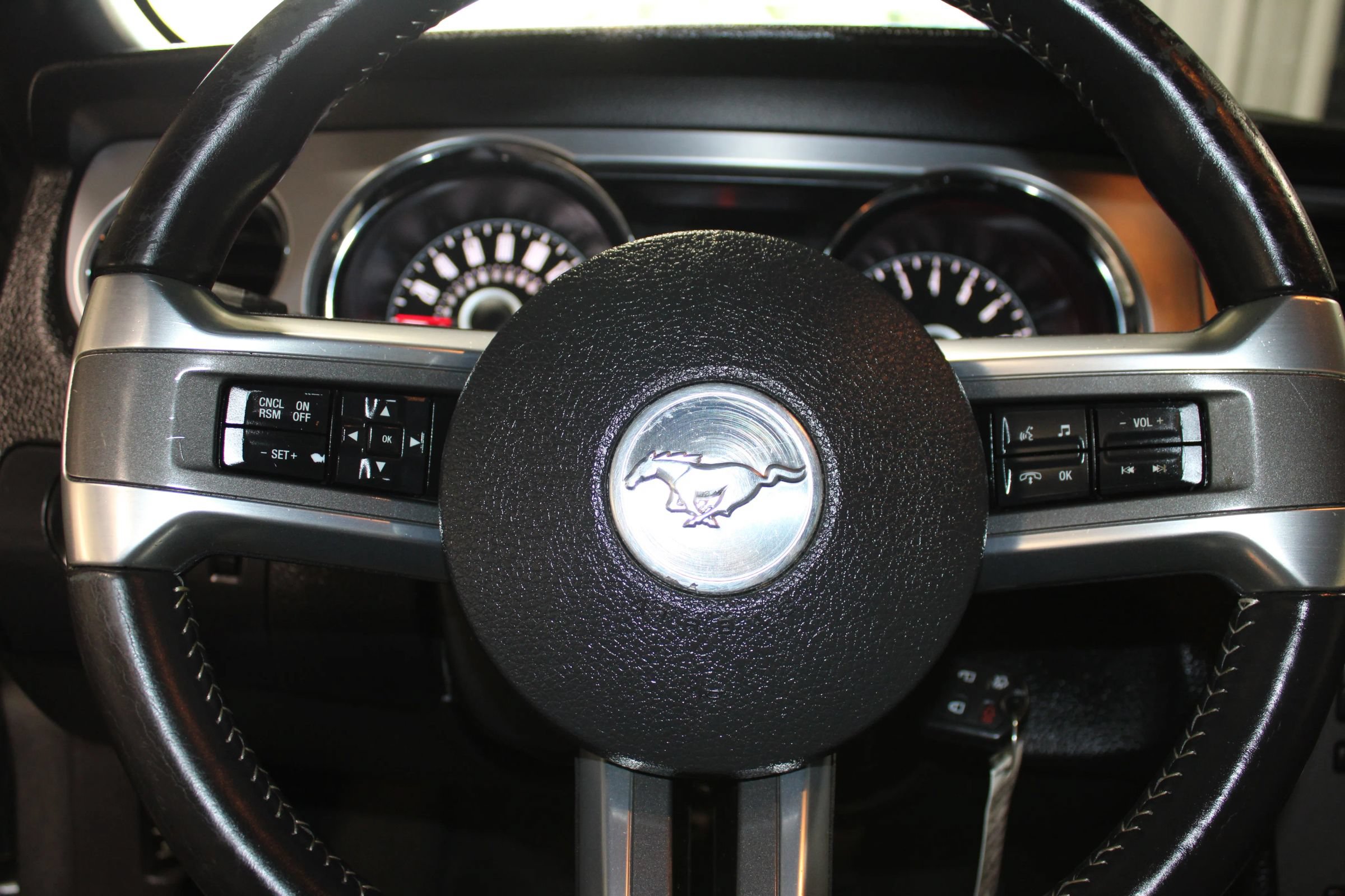 Used 2014 Ford Mustang Premium w/ Equipment Group 202A RWD image 18