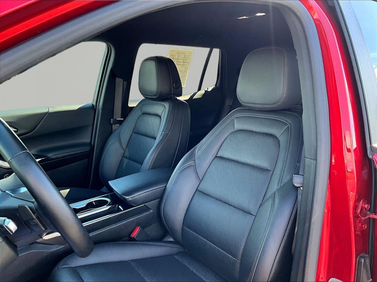 Used 2025 Chevrolet Equinox LT w/ Convenience Package II FWD image 21
